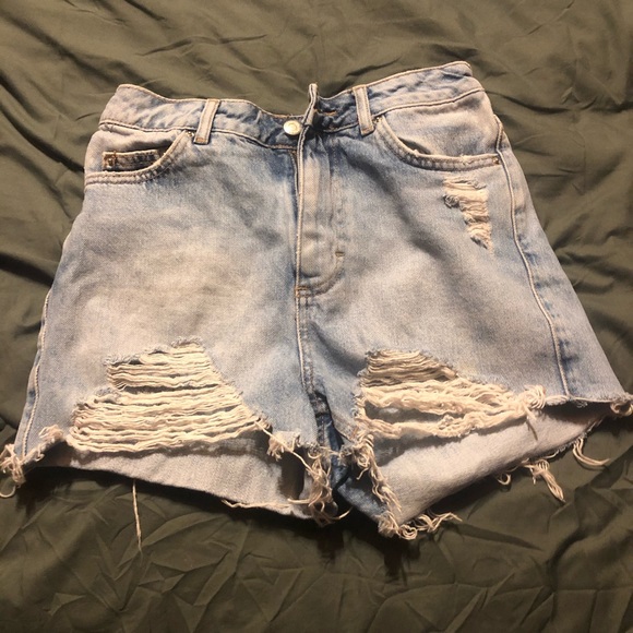 Topshop Pants - Topshop distressed mom shorts Us 4